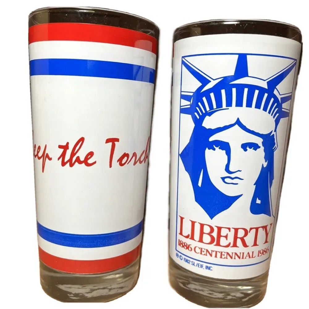 Vintage 80s Statue Liberty USA Centennial 1986 Keep Torch Lit Patriotic Glasses